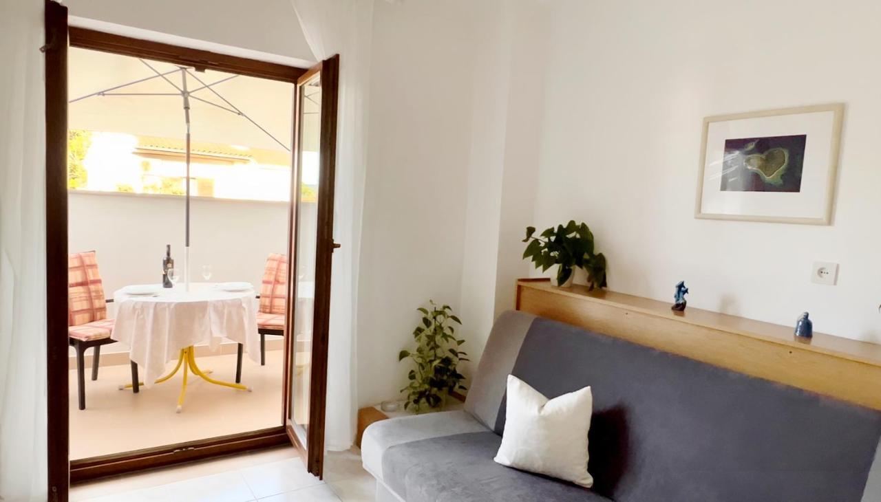 Martin Apartments Rovigno Esterno foto